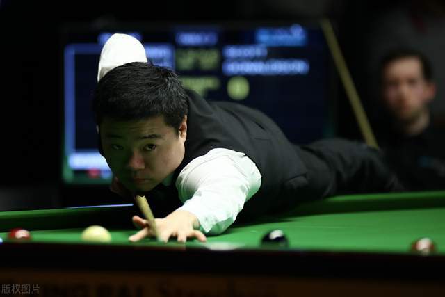 队背后的辛 队背后的辛