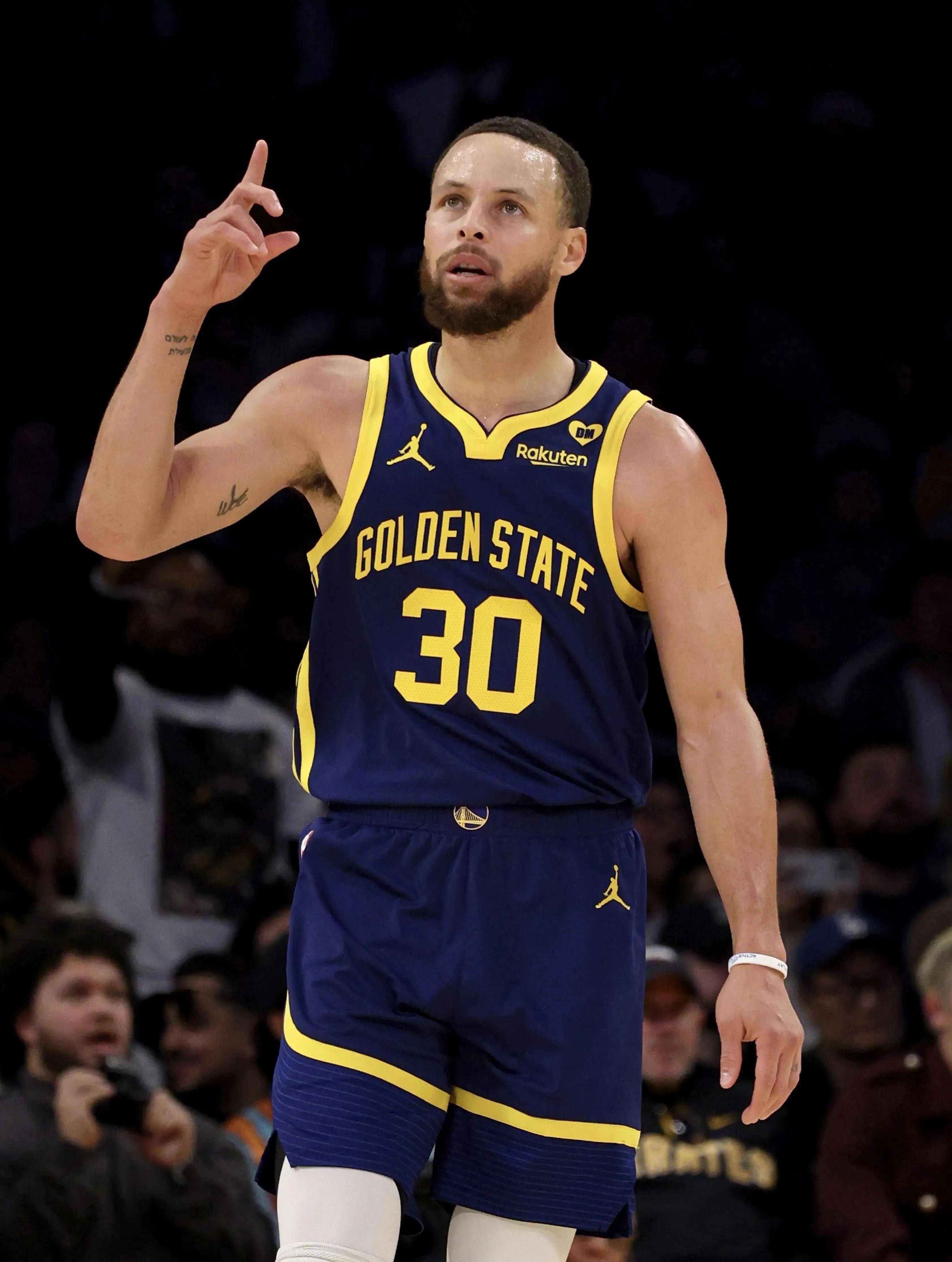 佩使用双人 佩使用双人