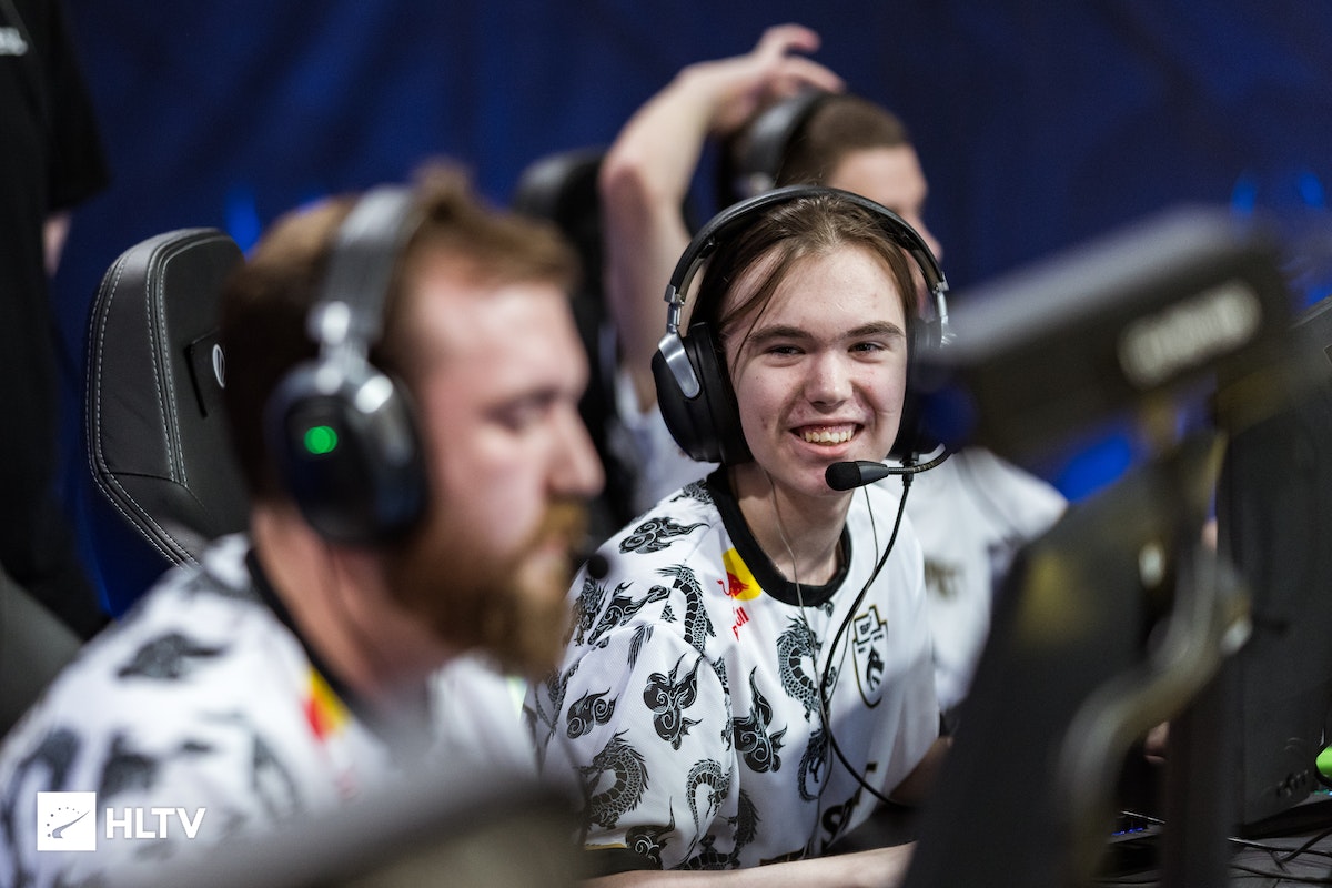 年轻天才的 年轻天才的