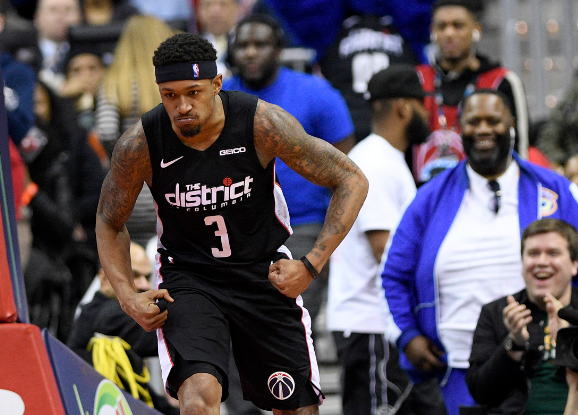 日职效力近 日职效力近